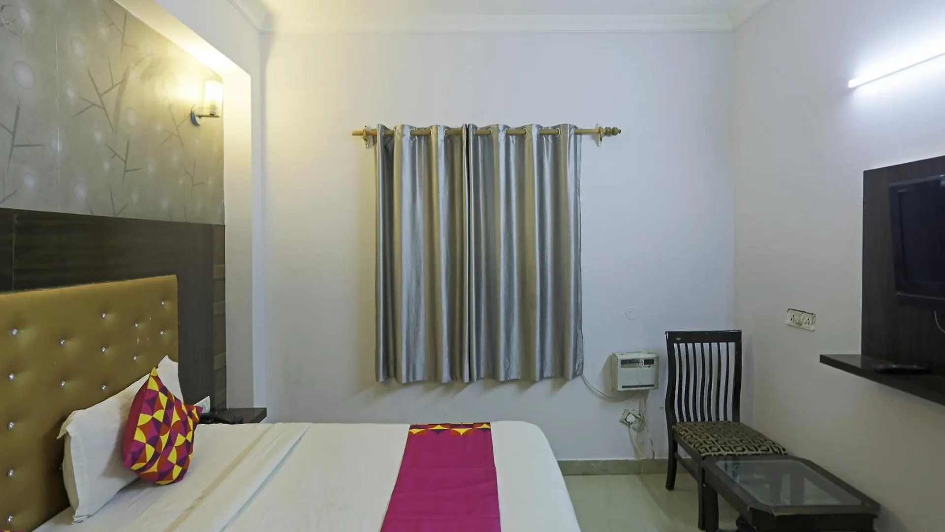 Hotel Samara Near Igi Airport Delhi New Delhi