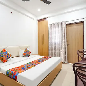 Hotel Fabhotel Sk Residency Kakarmatha