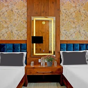 Hotel Collection O Shaurya Varanasi