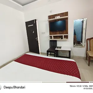 Royal Unit Of Gross Group Otel